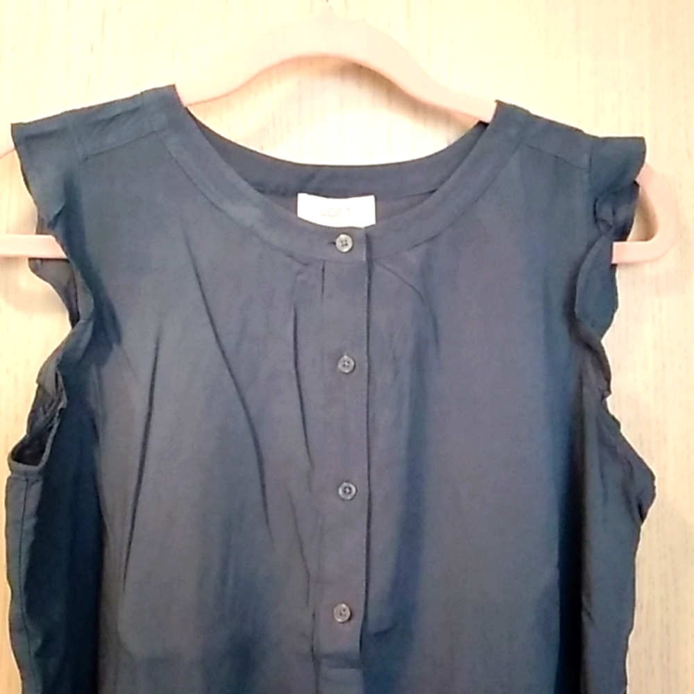 LOFT Rayon Blouse  sz M